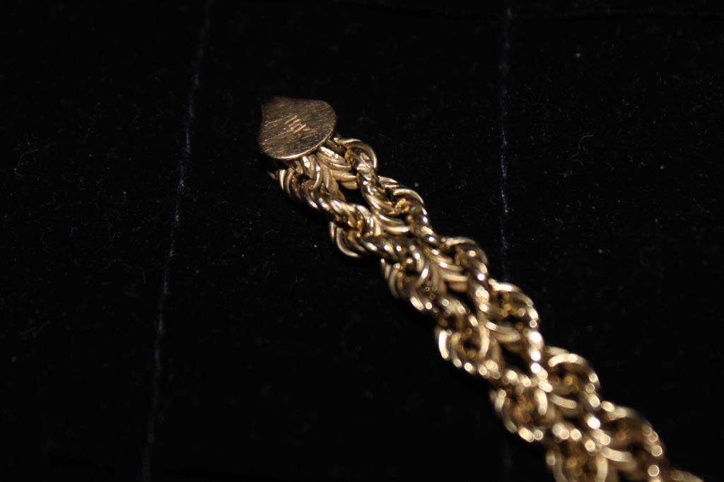 8" 10kt Yellow Gold Braided Bracelet (minor