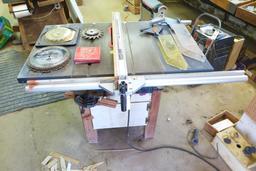 Craftsman 10" Table Saw w/27" x 44" Table Bed &