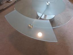 Round Glass & Chrome Coffee Table with Swivel