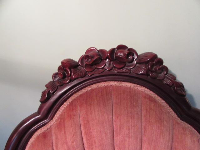 Victorian-Style Carved Chair with Tufted Velvet