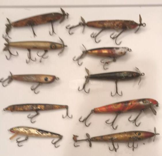 10 old fishing lures