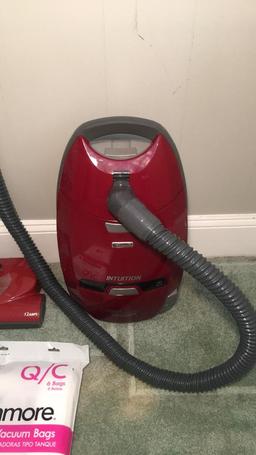 Kenmore Intuition Vacuum Cleaner