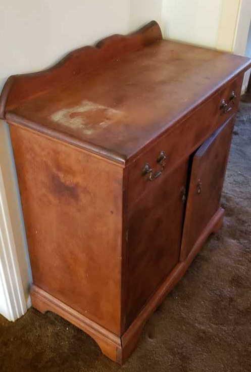 1-Drawer, 2-Door Cabinet, Brass Hardware,