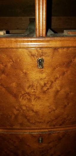Bow Front Oak Dresser (missing top 2 drawers)