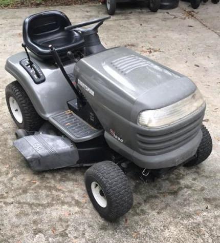 Craftsman LT 1000 16 HP OHV Riding Mower/Garden