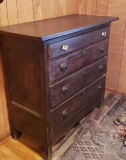 Antique 4-Drawer Chest