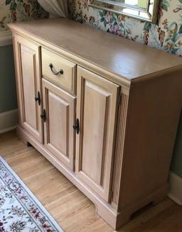 Broyhill Premiere Buffet - 48 1/2' x 15", 36 1/2