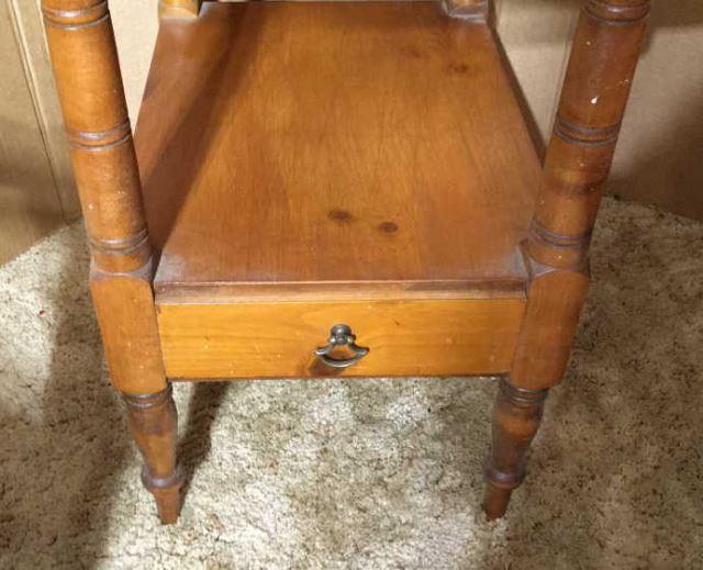 Pine One Drawer Two Tier End Table, Turned Legs,