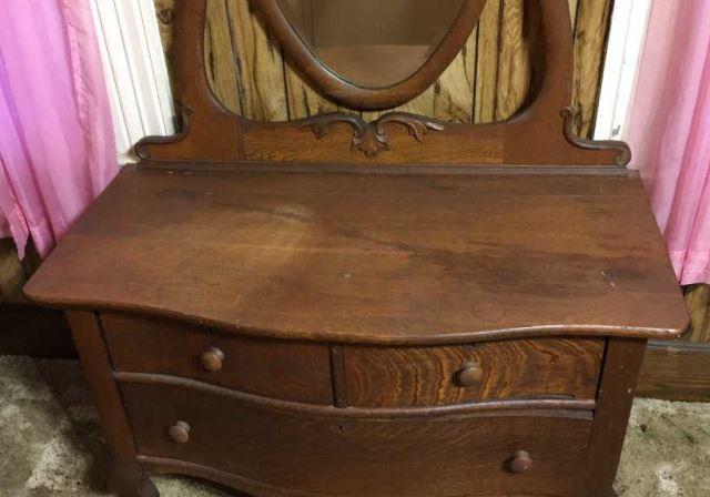 Antique Oak Serpentine Front Dresser with Oval