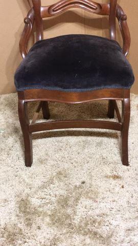 Set of (4) Victorian Dining Chair, Carved and