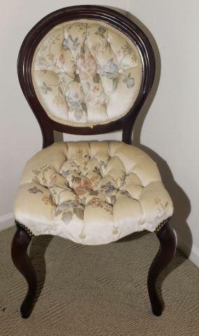 Vintage Victorian Style Chair with Tufted Back and Seat