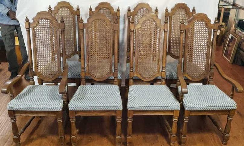 Vintage Rectangular Trestle Dining Table/8 Chairs