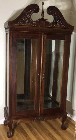 Beveled Glass Front Chippendale Style Curio