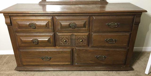 Dresser with Mirror-Dresser Measures