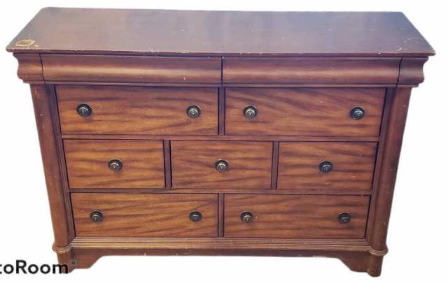 9-Drawer Dresser