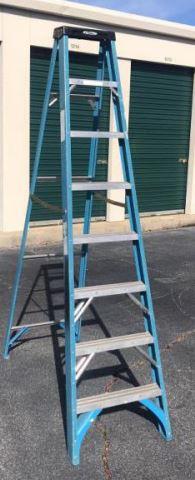 Werner fiberglass 8 ft step ladder