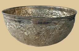 Assorted Silver Plate Items: (5) Chargers,