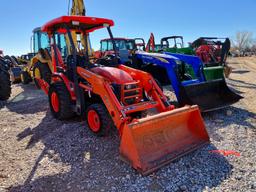 KUBOTA B26 TLB