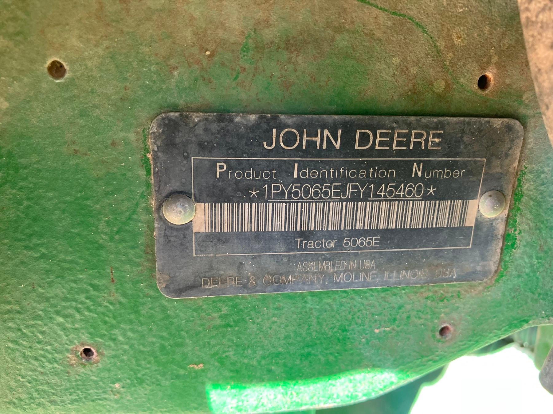 JOHN DEERE 5065E