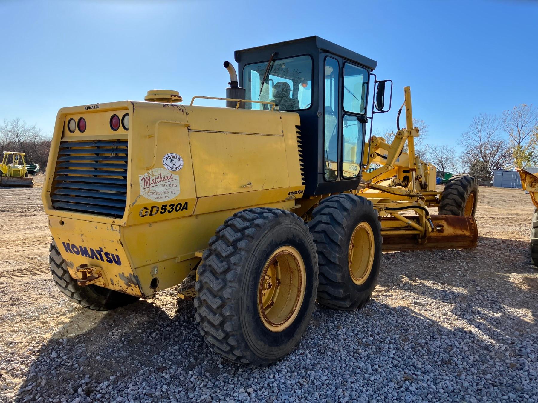 KOMATSU GD530A ROAD GRADER