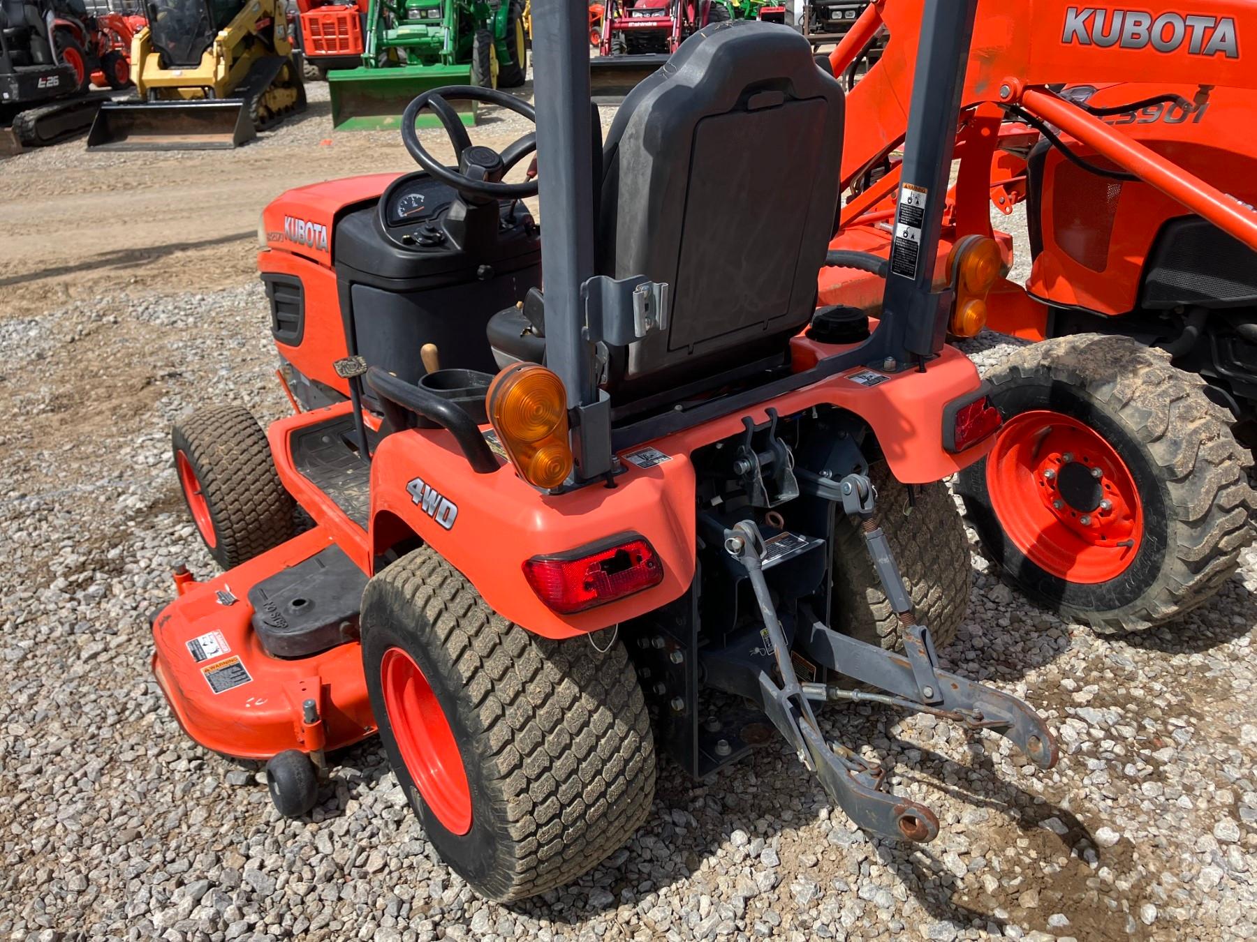 KUBOTA BX2370