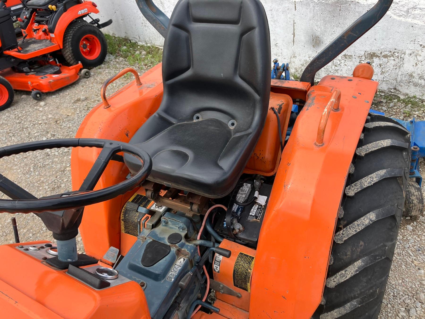 KUBOTA B9200