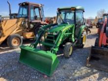 JOHN DEERE 3320