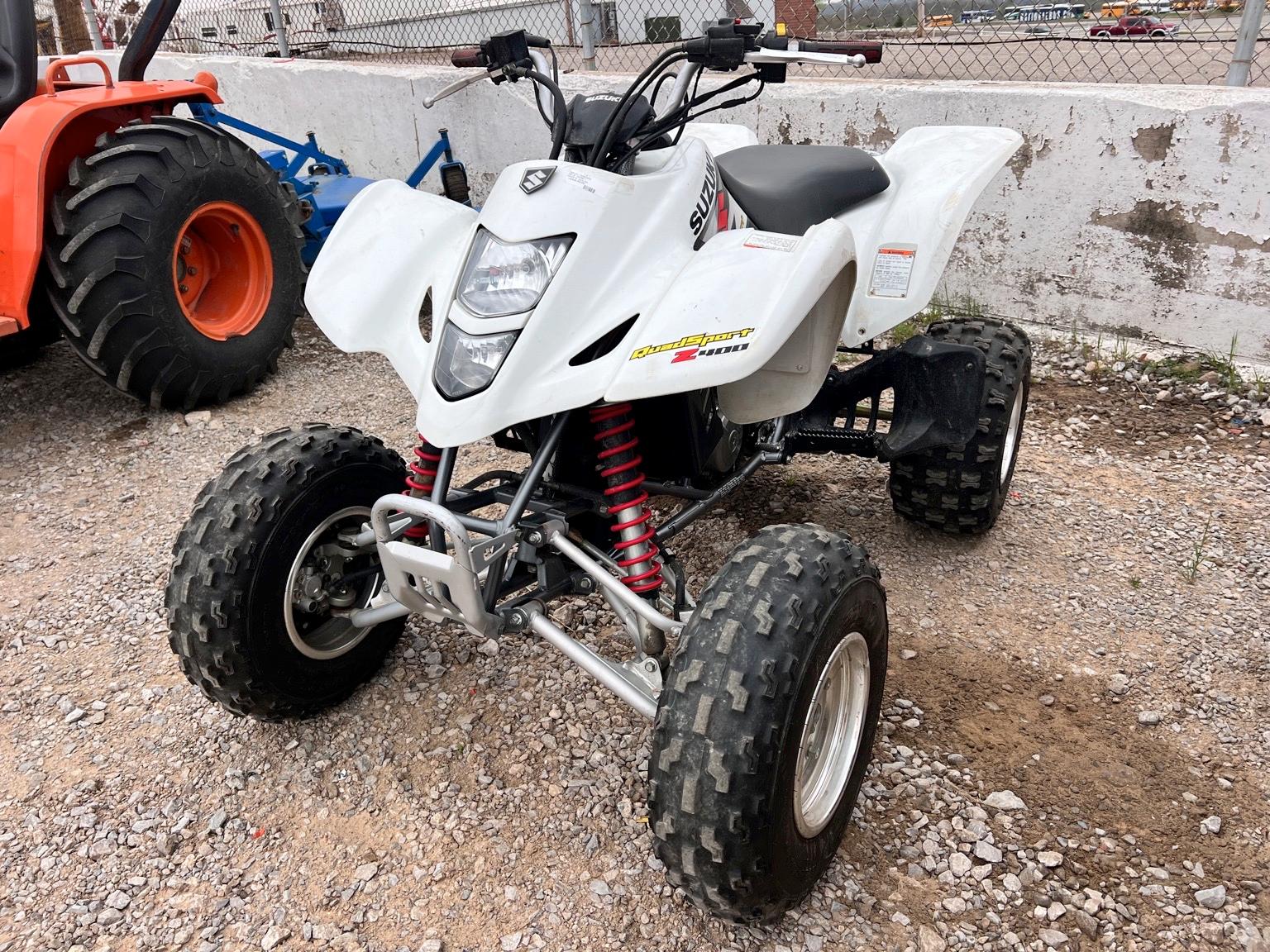 SUZUKI 2400 QUAD