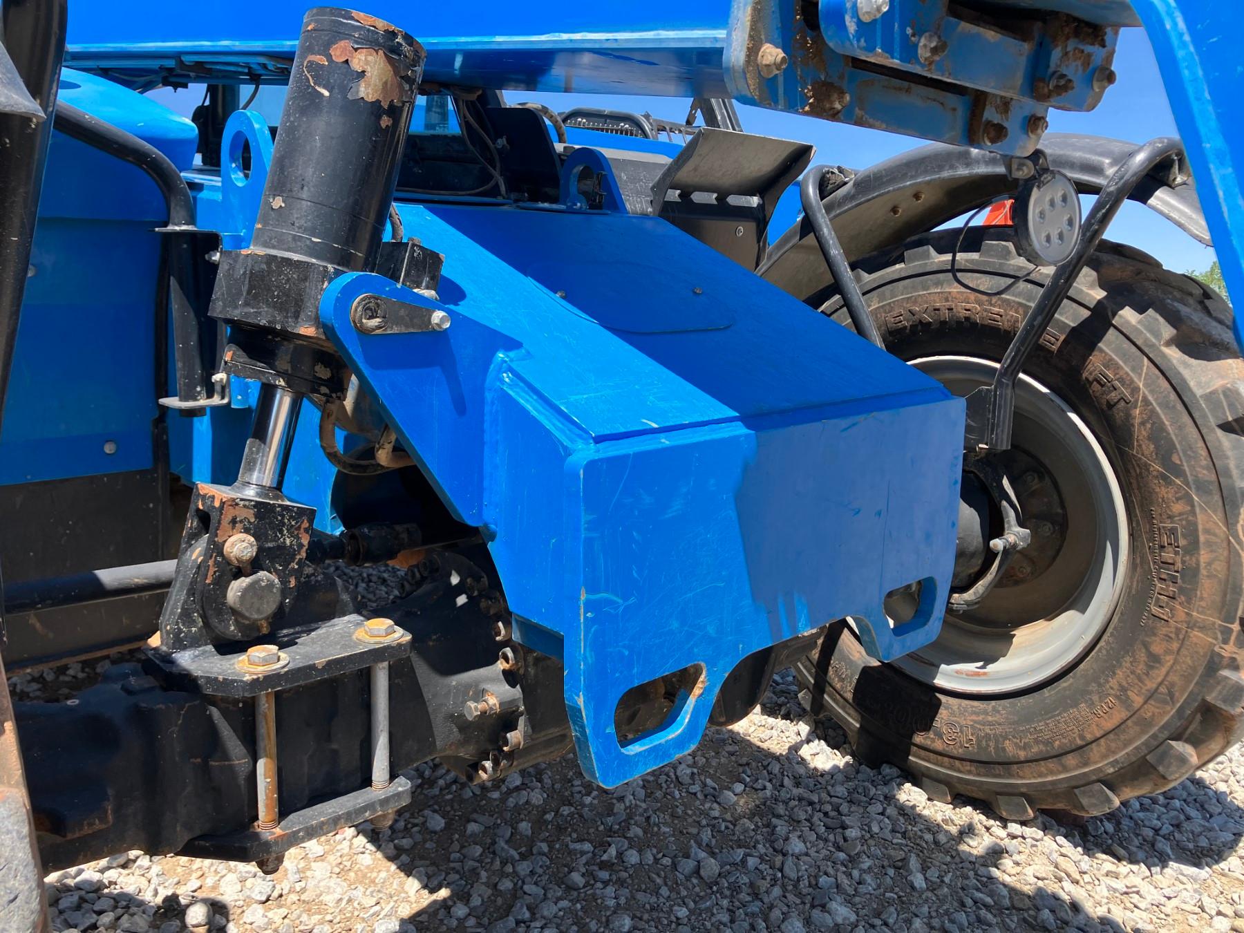 GENIE GTH844 TELEHANDLER