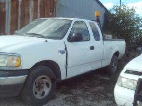 2002 FORD F150, V8, WHITE, VIN#4461, W/TITLE