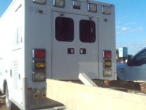 2007 CHEVY AMBULANCE, WHITE, VIN#0411, W/T