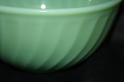 Vintage Fire King Jadeite Swirl Bowl