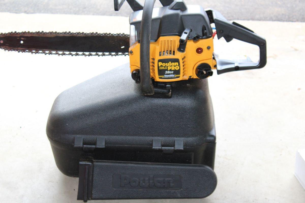 16" Poulan Pro Gas Chainsaw With Case