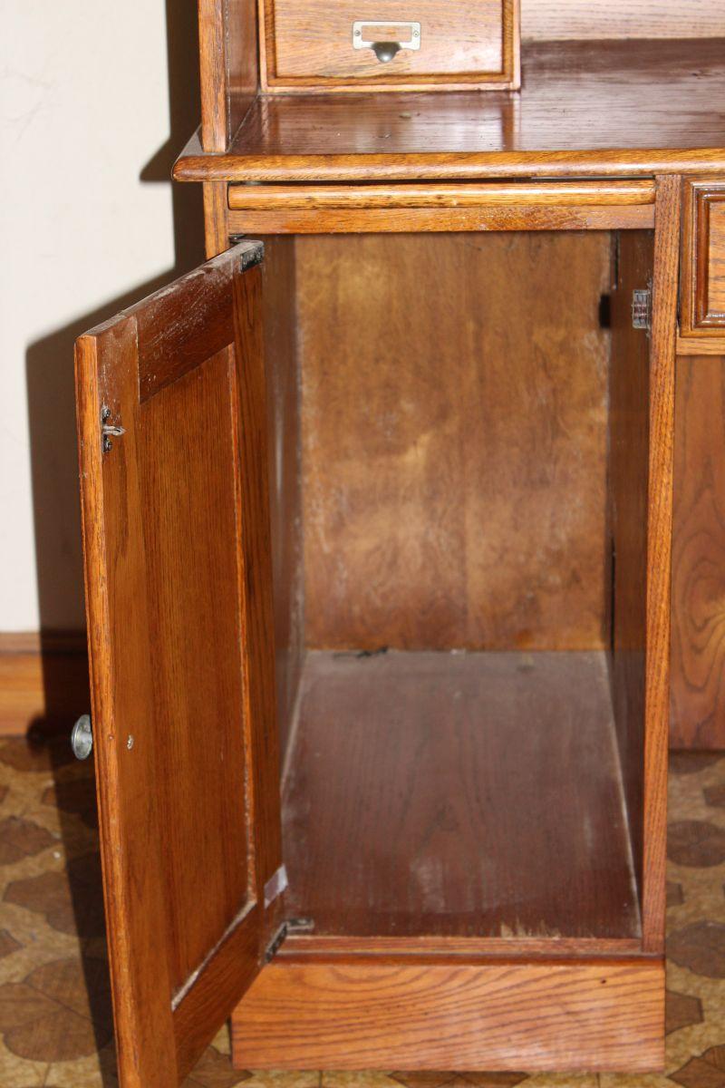 Nice Oak Roll Top Desk