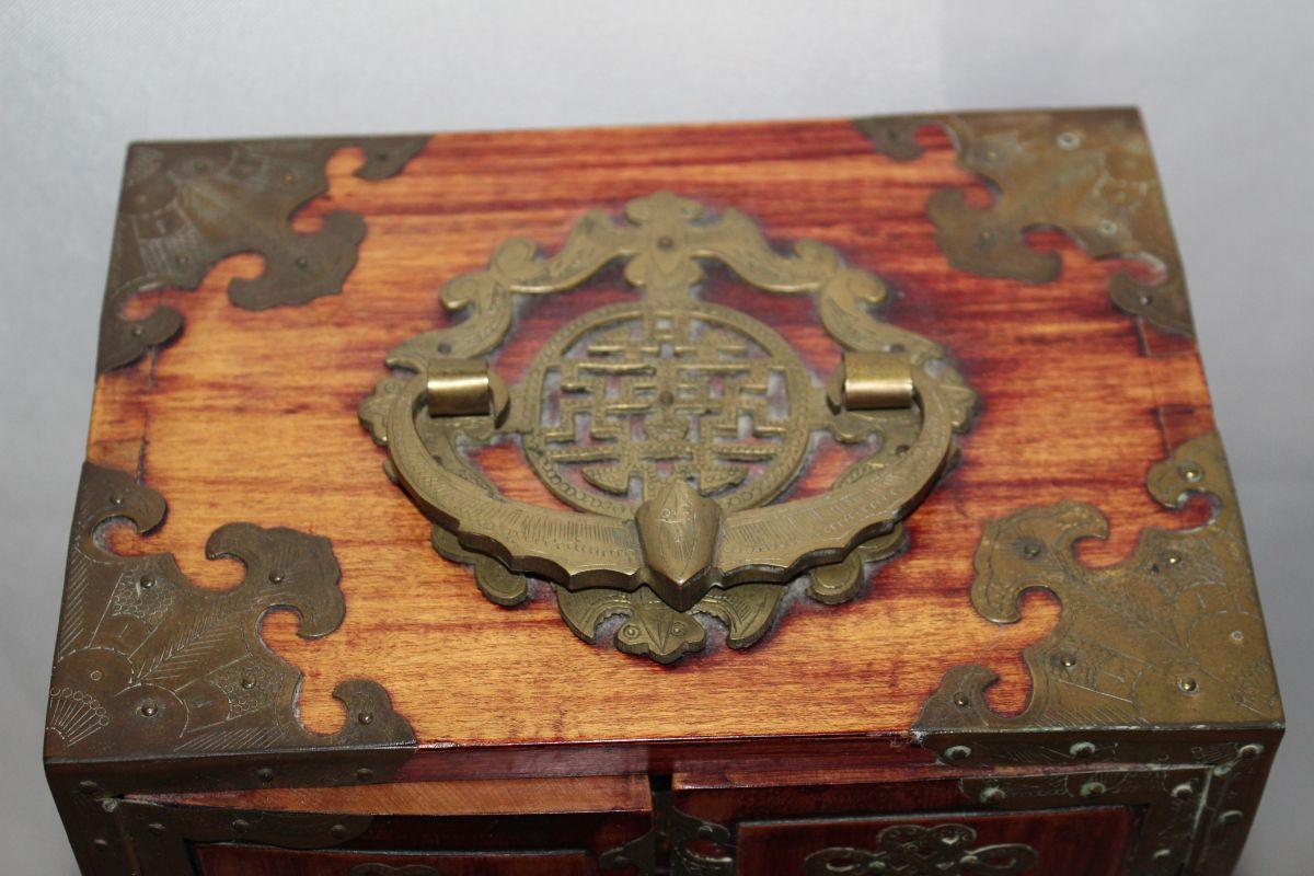 Vintage Asian Inspired Heavily Carved Wood & Jade Jewelry Box W/Lock & Key