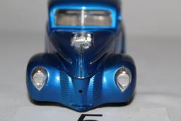 1997 Die Cast 1940 Ford Coupe Issue #42 By Racing Champions
