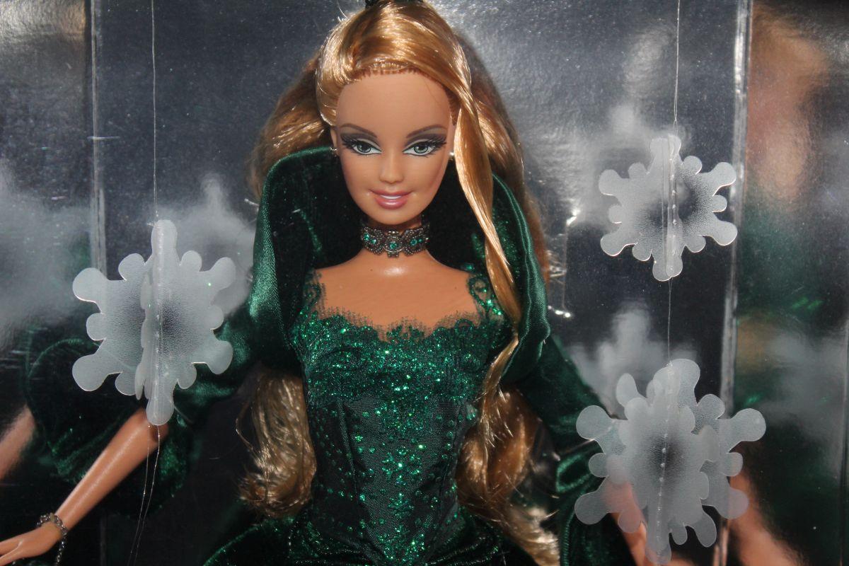 2004 "Special Edition" Holiday Barbie