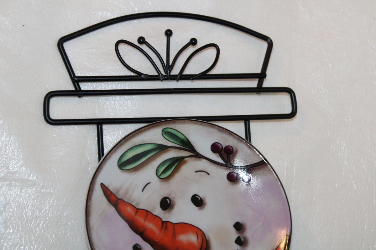 Snowman Themed 6 Piece Plate Holder