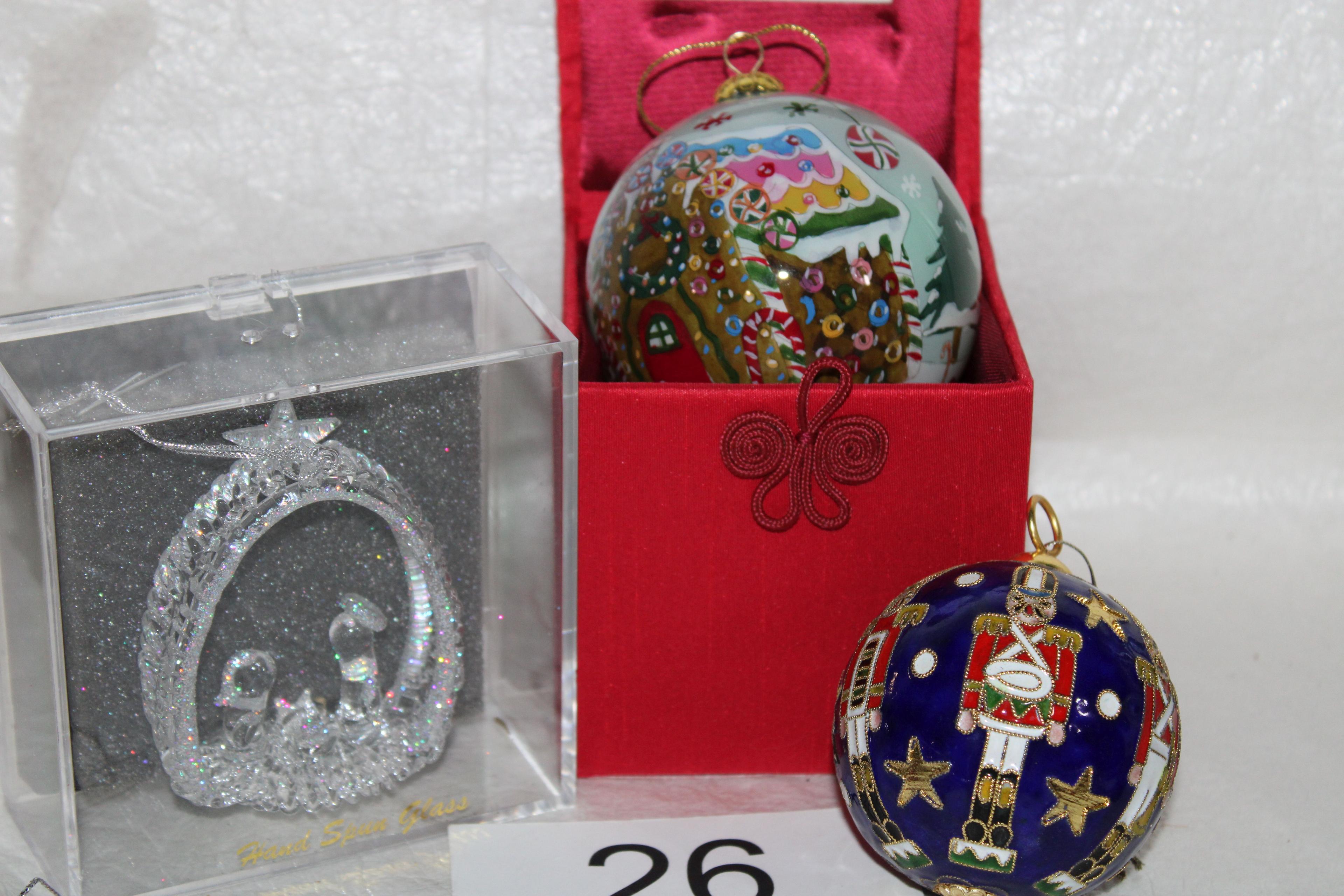 Nice Assorted Glass & Plastic Ornaments