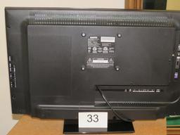 Sanyo 24" LED LCD TV W/Remote, Manual & Swivel Stand