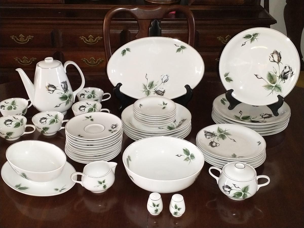 Rosenthal Bavaria Germany "R. LOEWY" 50 Piece China Set