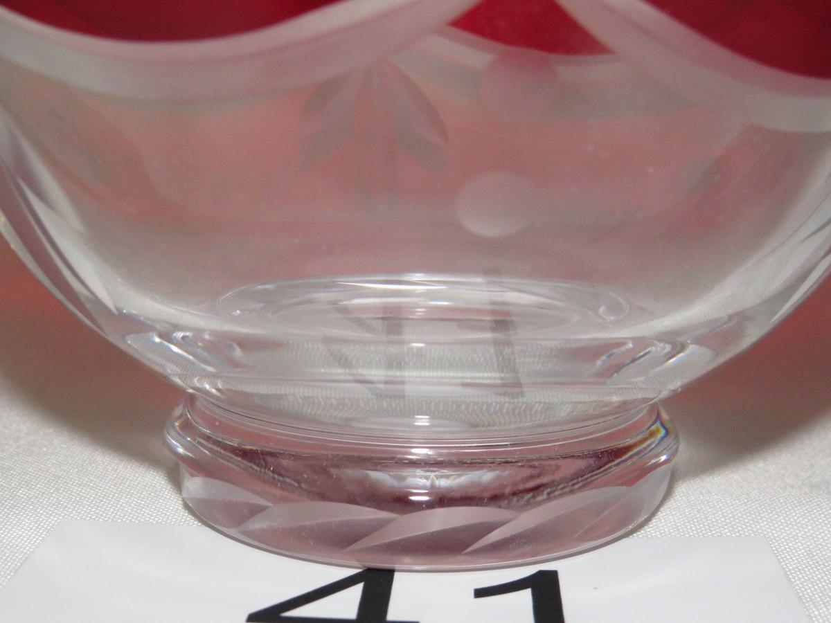 Beautiful Cut Crystal Red To Clear Scalloped Top Bowl
