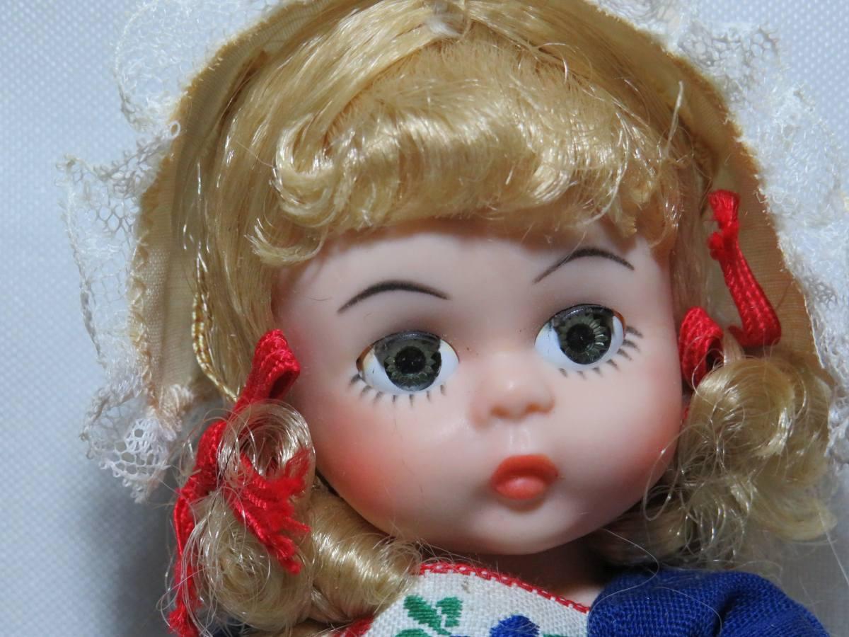 1980's Madame Alexander "Netherlands" International Boy & Girl