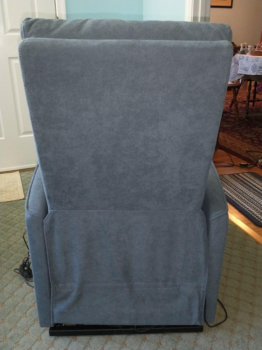 Power Lift Recliner W/Heated Massage(Petite Size)