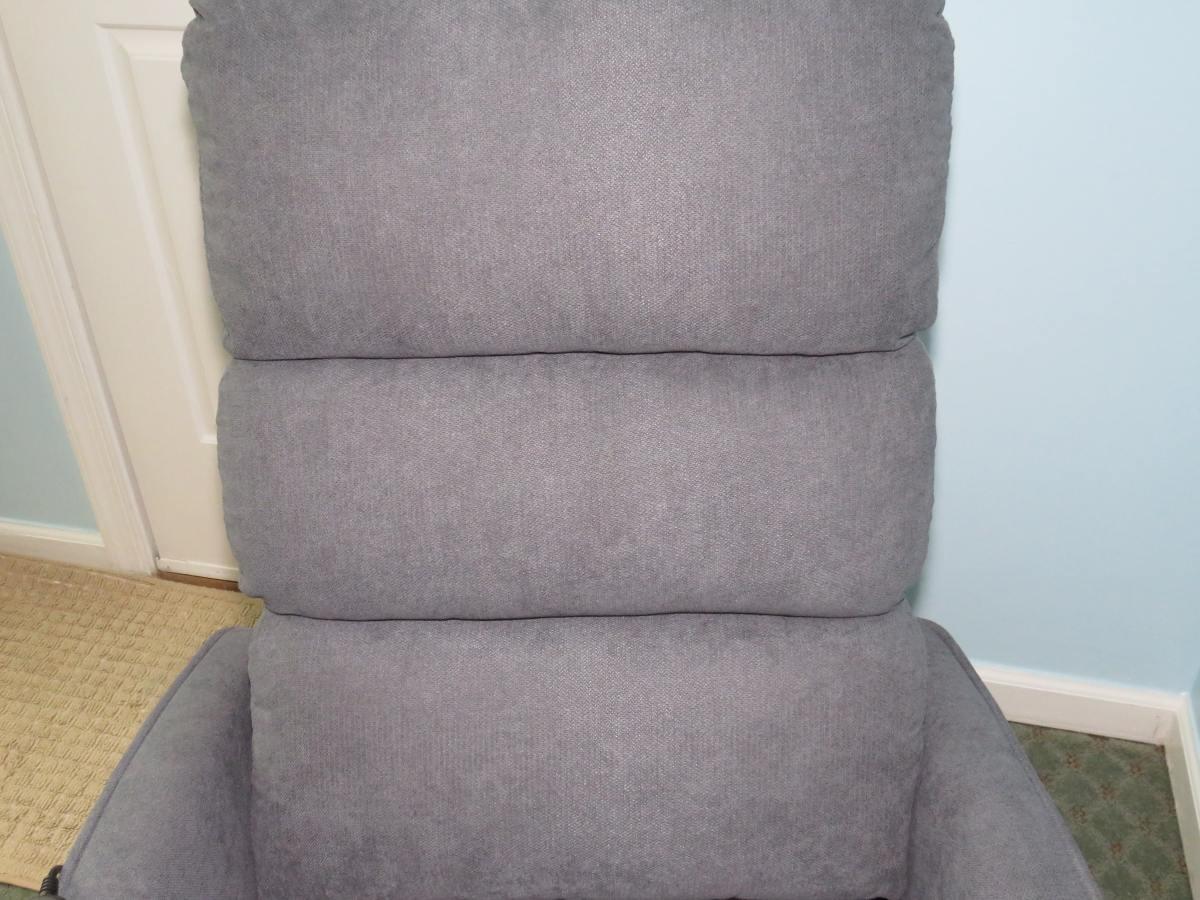 Power Lift Recliner W/Heated Massage(Petite Size)