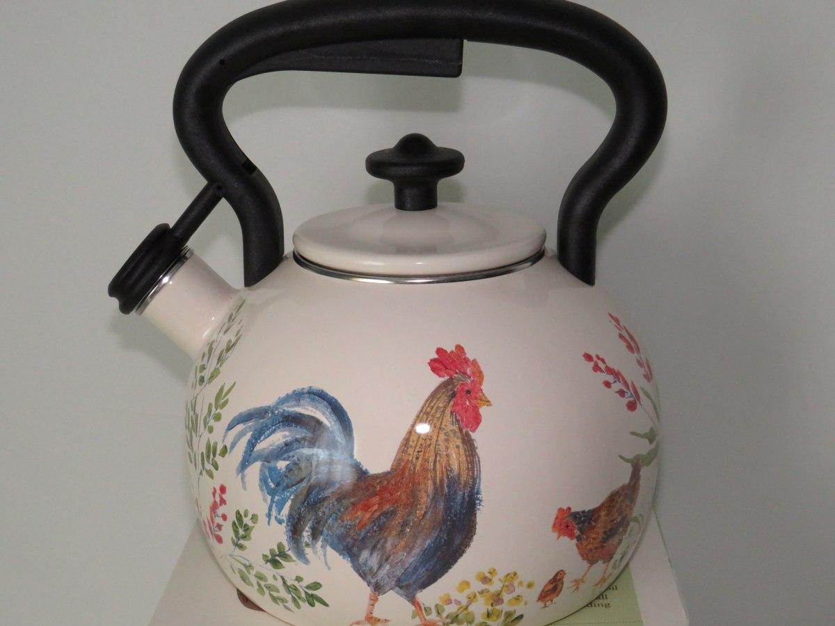 Paula Deen 2qt Rooster Whistling Teapot W/Box