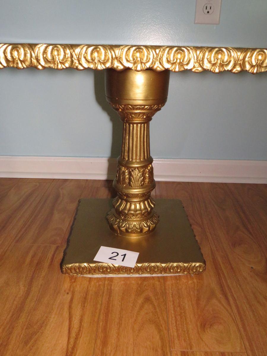 Ornate Pedestal Side Table W/Green & Gold Swirl Laquer Finish W/Gold Trim