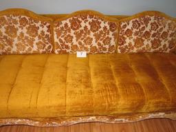 Fantastic Hollywood Regency Style Vintage Sofa W/Finials