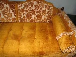 Fantastic Hollywood Regency Style Vintage Sofa W/Finials