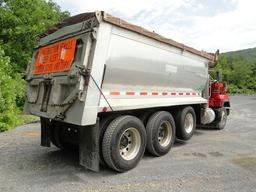 2000 MACK Model RD688S Tri-Axle Dump Truck, VIN# 1M2P270C5YM054664, powered